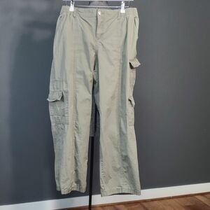 Women's Casual Cargo Pants in Khaki